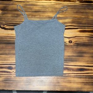 grey tank top